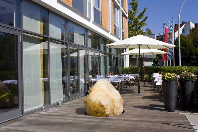 ACHAT Hotel Corbin München Airport Freising Exterior foto